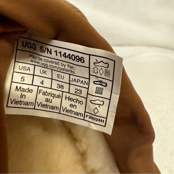 UGG Tasman Weather Hybrid in Chestnut and Big Sky NWOT - Picture 7 of 11